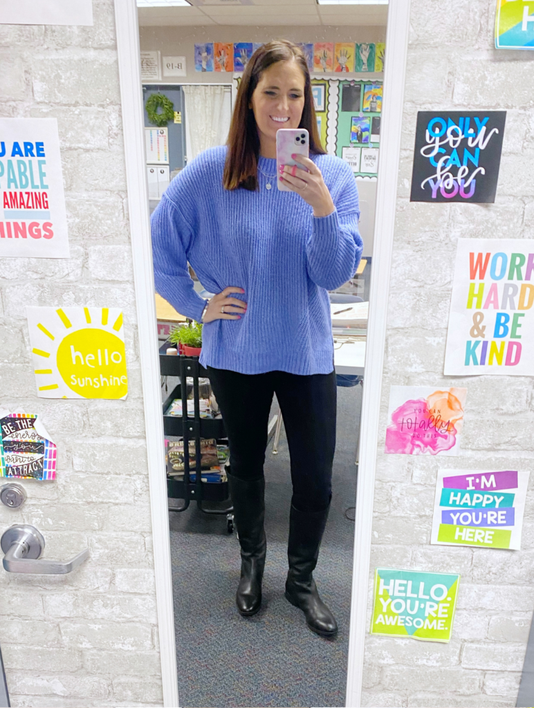 Teacher outfits that are perfect for a day of teaching as well as weekends!